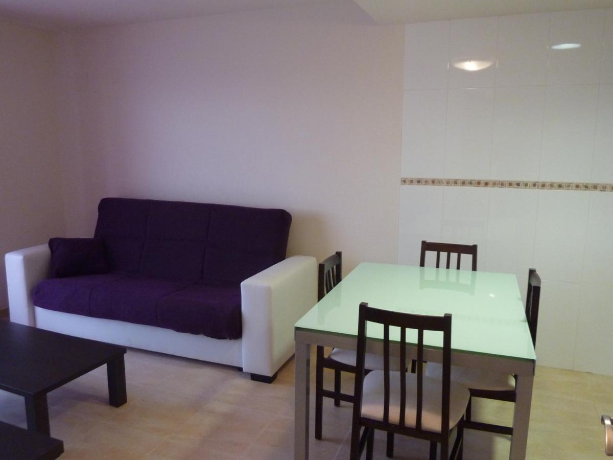 Apartamentos Deluxe Peñíscola Peníscola Quarto foto